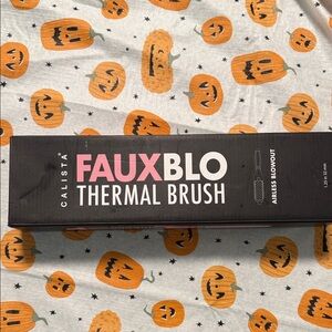 NIB Calista FauxBlo Thermal Brush